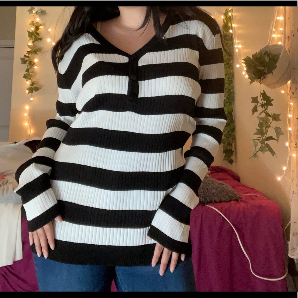 B&W Long Sleeve Sweater